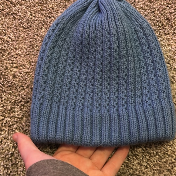 Pario beanie - Picture 2 of 2